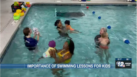 Channel 12WRDW Parents and toddlers playing in the pool on channel 12 news